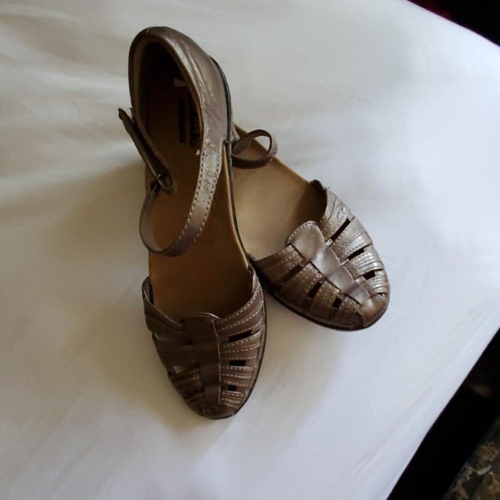 Clarks shoes - Picture 5 of 6